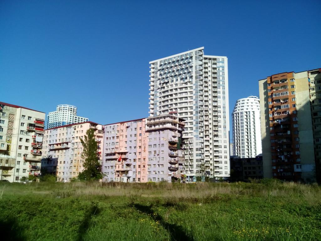 Arleville Batumi Esterno foto